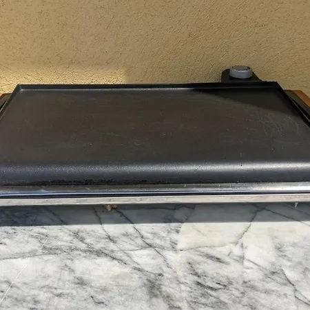 3 Pieces Dans Avec Piscine *