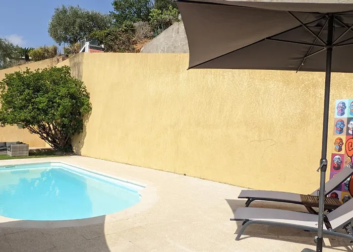 Apartment 3 Pieces Dans Avec Piscine *
